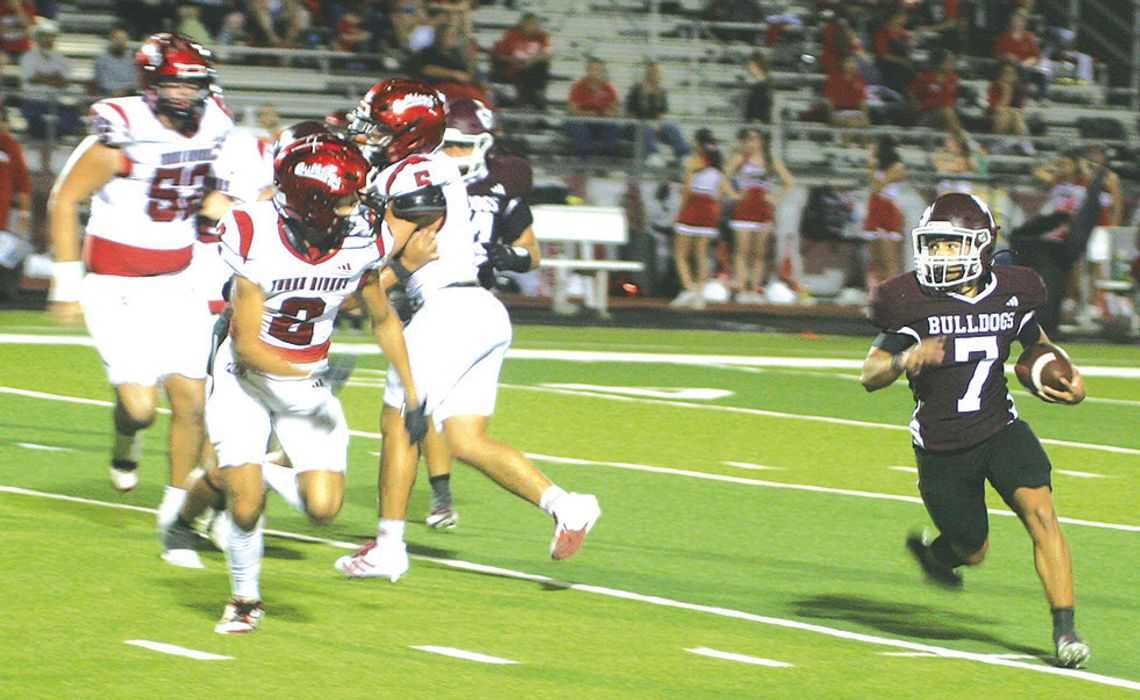 Flatonia football gets big win vs Three Rivers