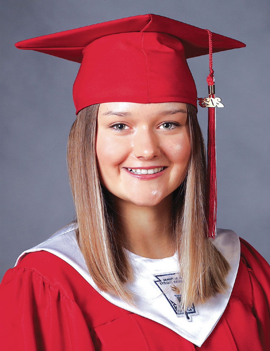 John Everett Chapter NSDAR Scholarship winners