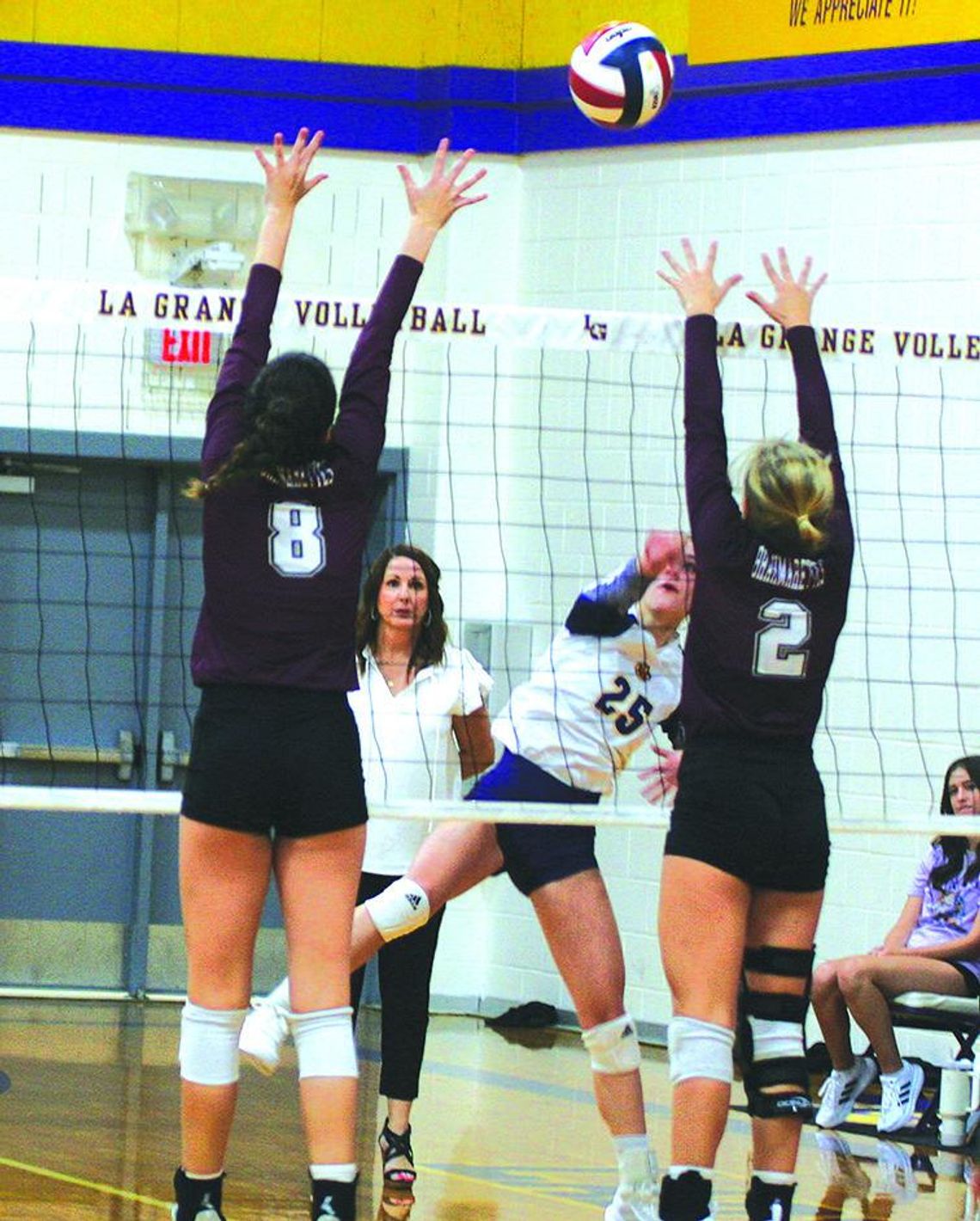 La Grange volleyball ousted by East Bernard