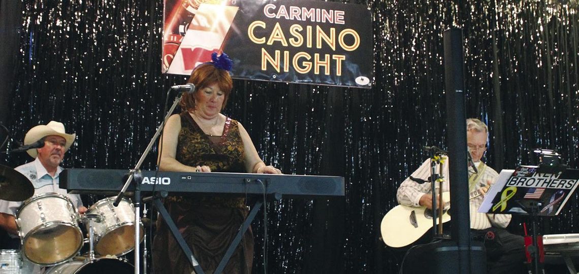 Lady Luck strikes Carmine Casino Night