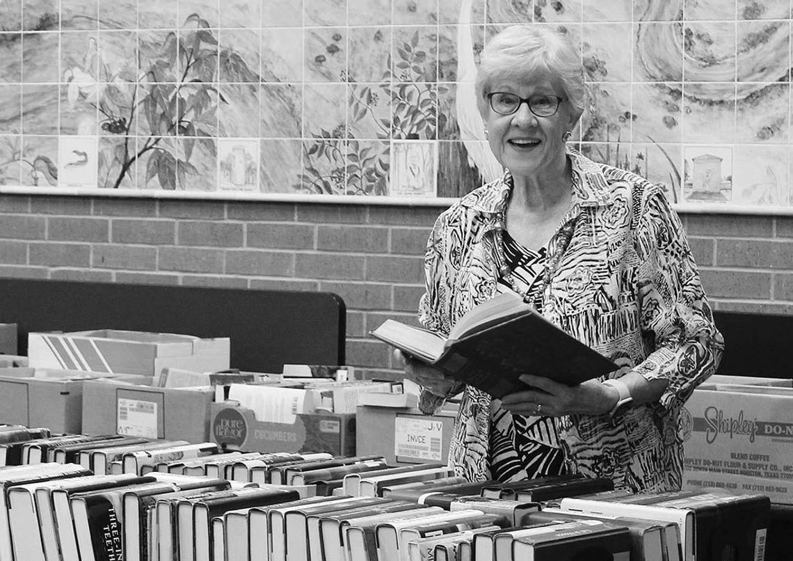 Nesbitt Memorial Library holds annual book sale