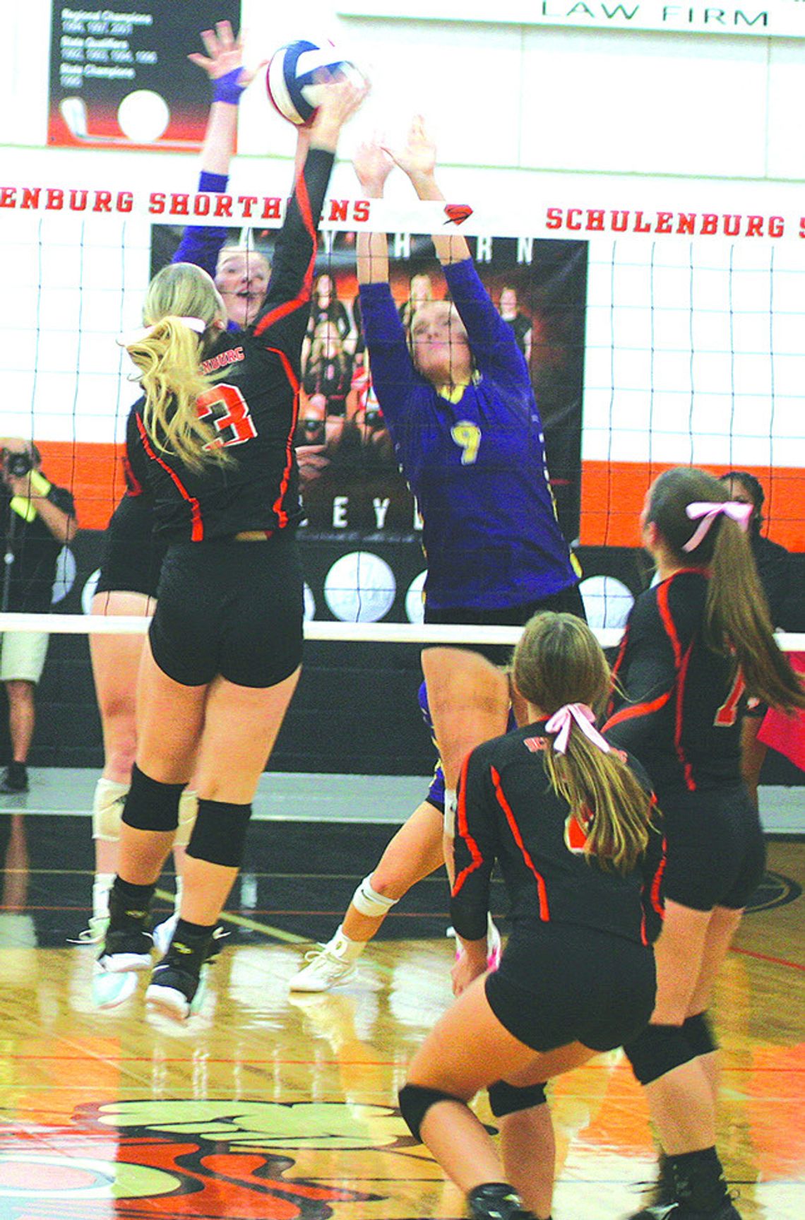 Schulenburg sweeps Shiner in volleyball Schulenburg sweeps Shiner in volleyball