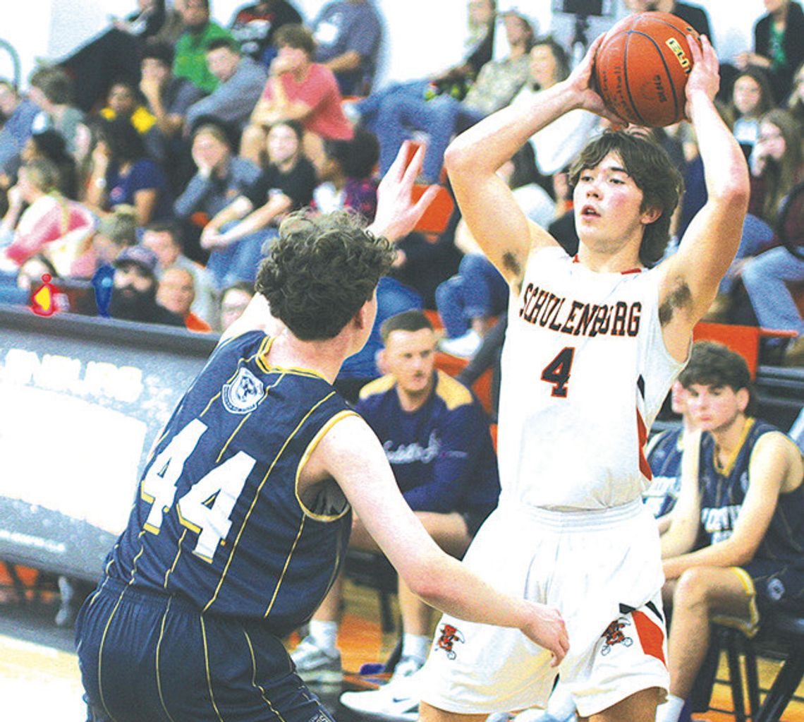Schulenburg takes down Australia's Woodville High School in boy's hoops Schulenburg takes down Australia's Woodville High School in boy's hoops