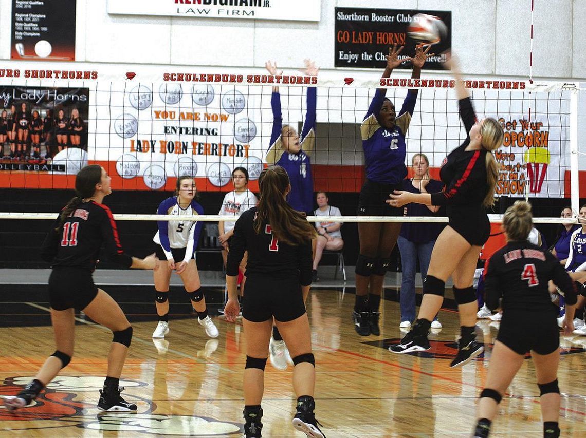 Schulenburg thrashes Louise in volleyball