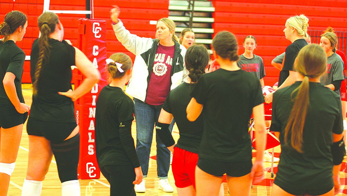 Surging Columbus volleyball team works on their craft at practice