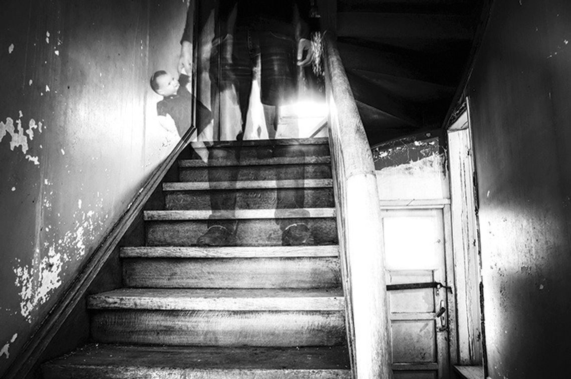 Turn your home into a haunted house for Halloween Turn your home into a haunted house for Halloween